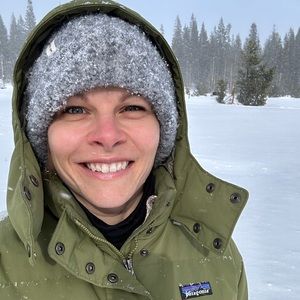 Meet your Posher, Lisa